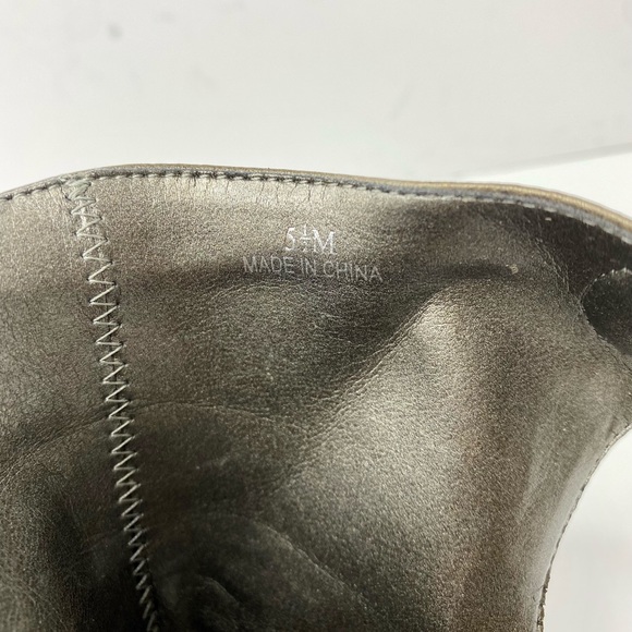 Linea Paolo Ruched Leather Wrapped Sandals - Picture 7 of 8